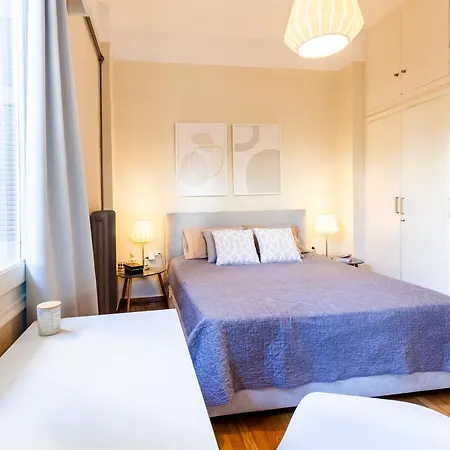A Homes Greece - Urban Garden Retreat Kalamata