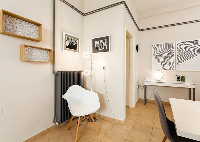 Feriehus Elegant Garden Walk To Center 2br *