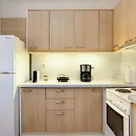 Elegant Garden Walk To Center 2br 펜션