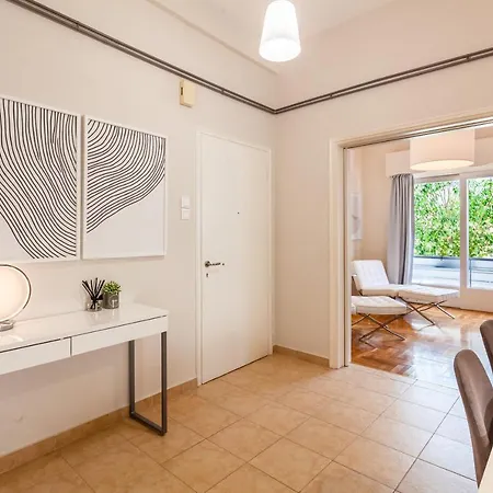 A Homes Greece - Modern Spacious With Garden Near Center Tatil Evi Kalamata