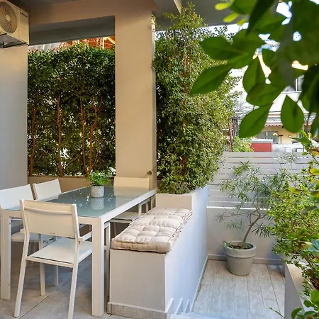 A Homes Greece - Garden Σπίτι διακοπών Καλαμάτα