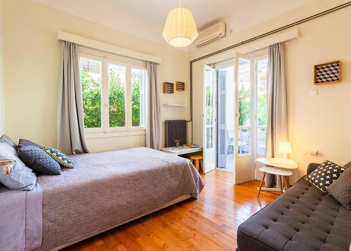 Feriehus Elegant Garden Walk To Center 2br *